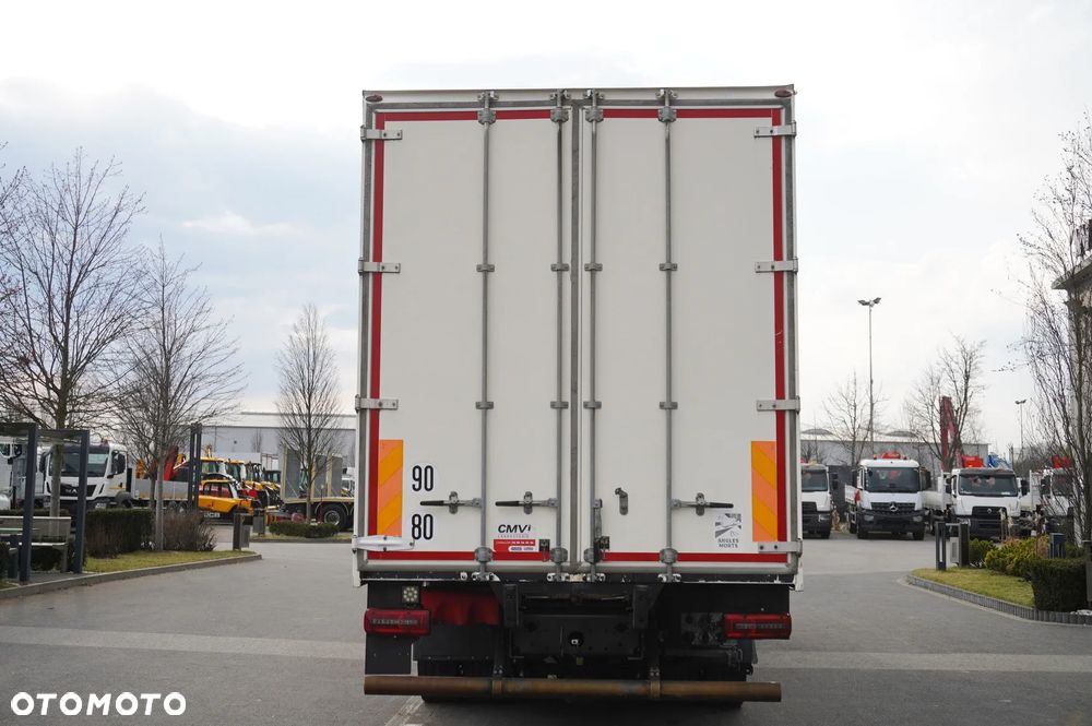 MAN TGS 18.470 4X2 BL Sypialny / Kontener 18 EPAL - 4