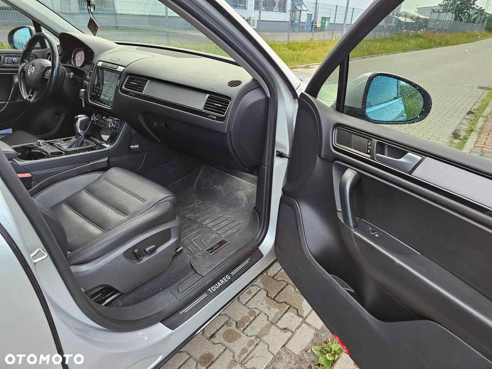 Volkswagen Touareg 3.6 V6 FSI BMT - 12