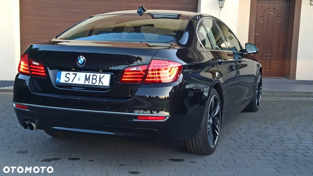BMW Seria 5 525d xDrive Luxury Line - 19