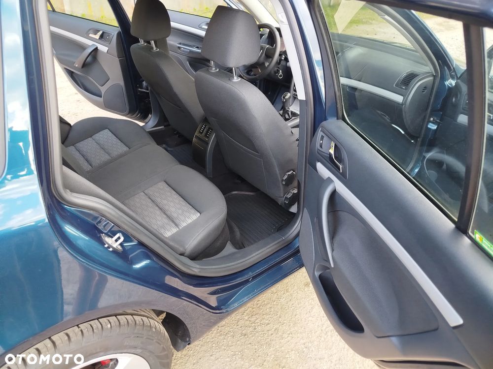 Skoda Octavia 1.6 TDI Ambiente - 12