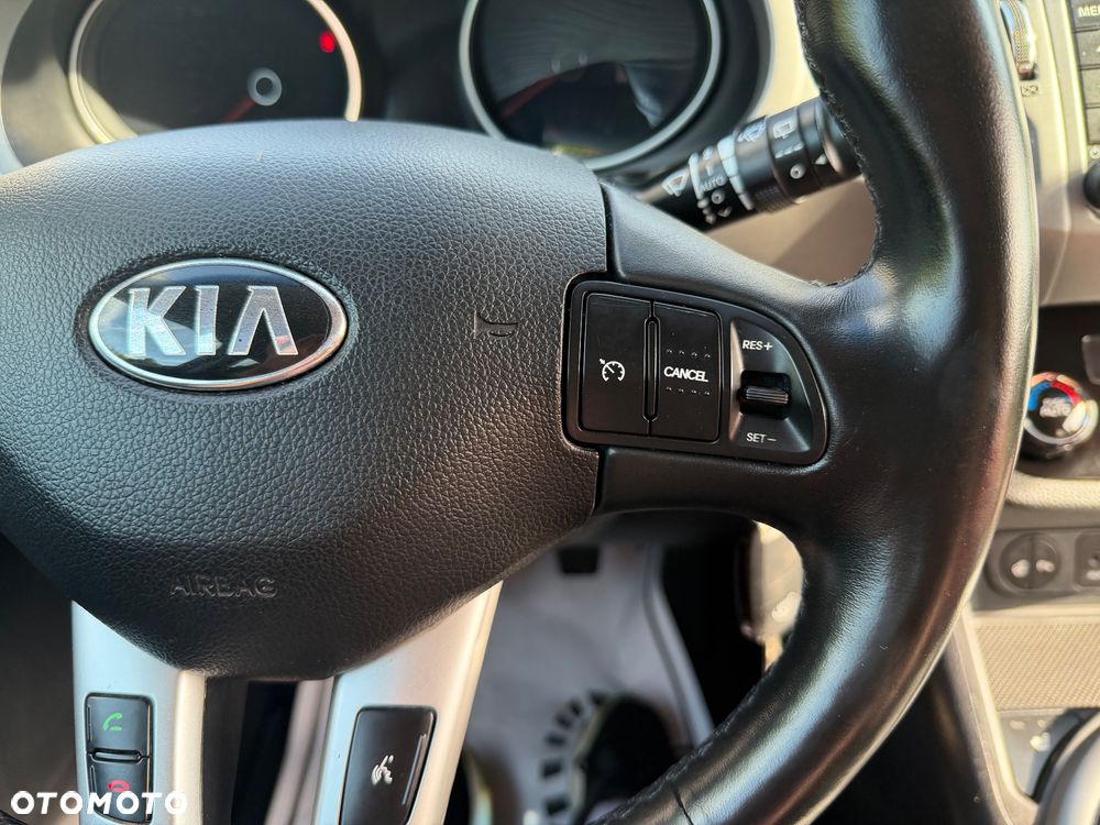 Kia Sportage 2,0 CRDI AWD Vision - 23
