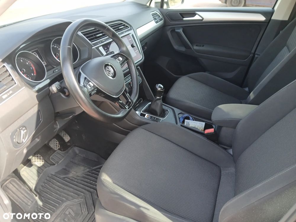Volkswagen Tiguan 1.5 TSI EVO Comfortline - 11