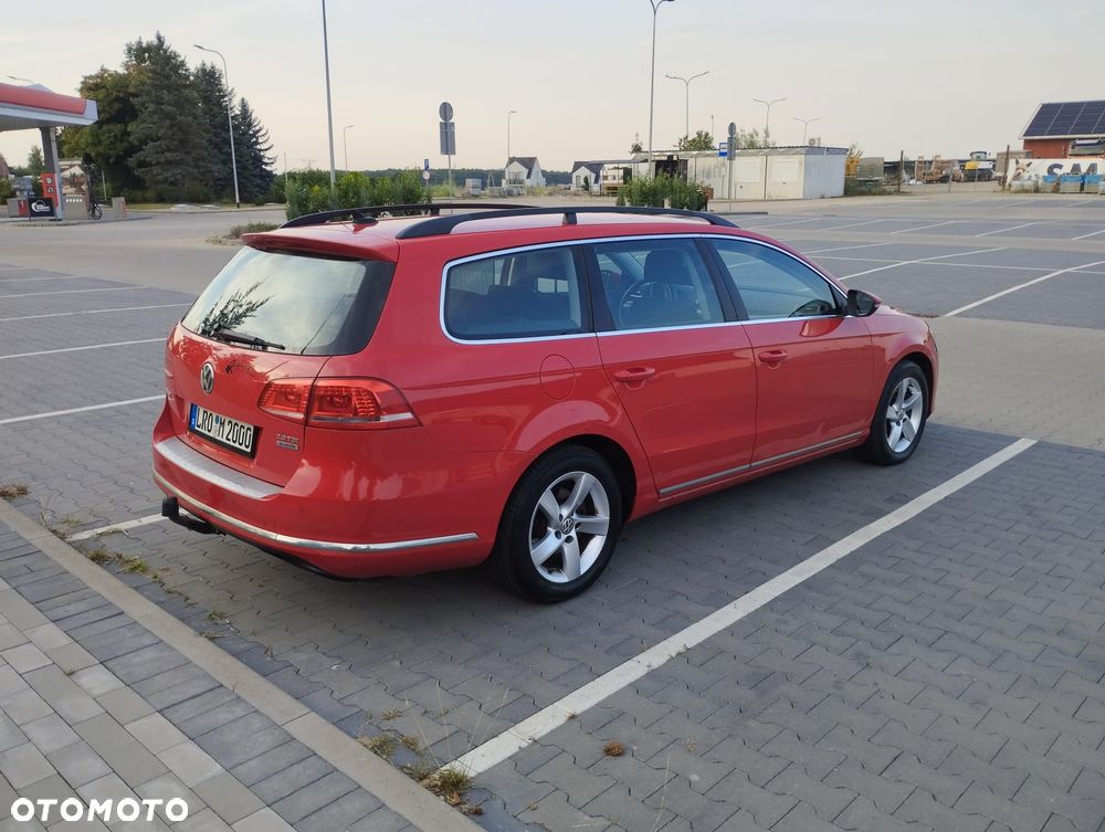 Volkswagen Passat 2.0 Blue TDI SCR Comfortline - 5