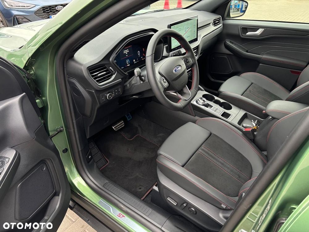 Ford Kuga - 15