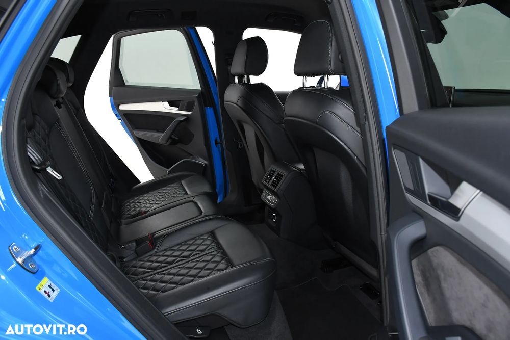Audi Q5 55 TFSI e quattro S tronic - 7