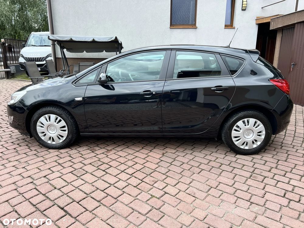Opel Astra 1.4 Selection - 32