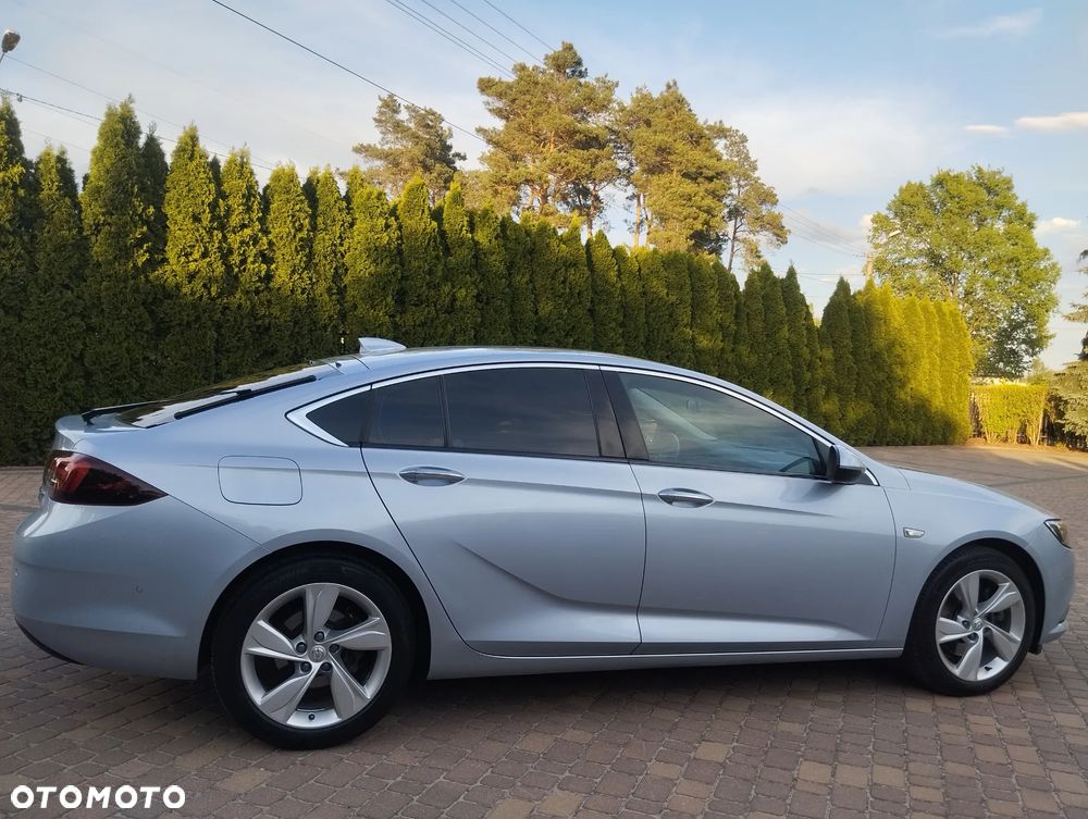 Opel Insignia 2.0 CDTI Executive S&S - 16