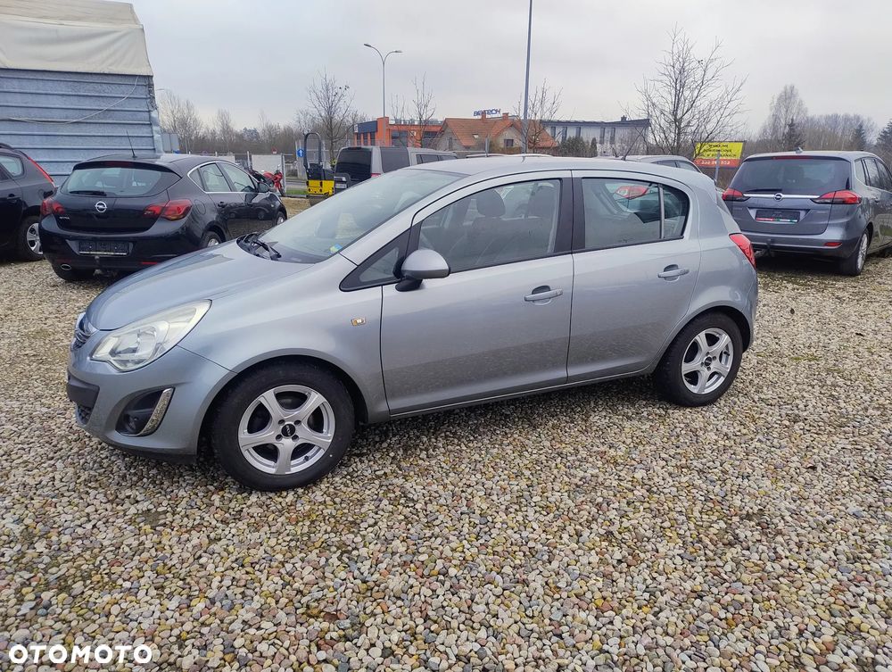 Opel Corsa 1.2 16V Enjoy - 2