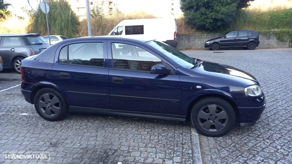 Opel Astra - 14