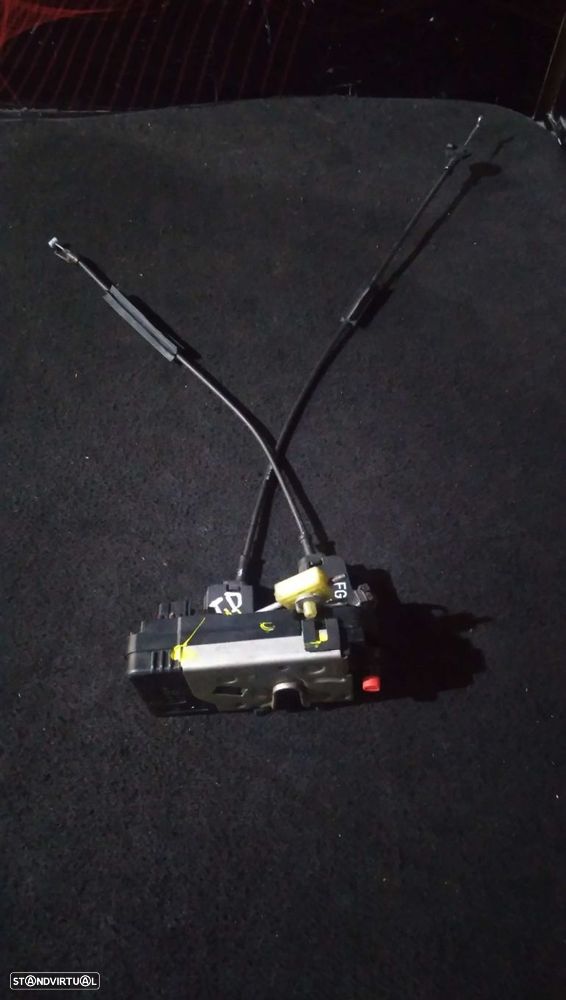 Fecho Da Porta Trás Dto Opel Vectra C (Z02) - 2