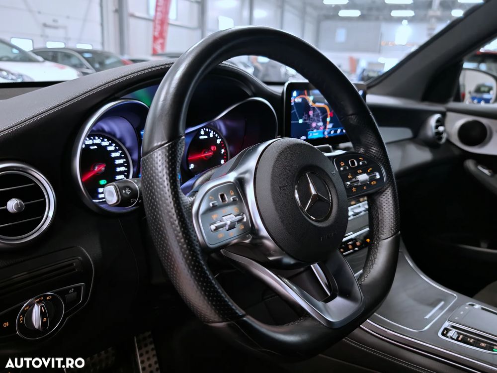 Mercedes-Benz GLC 200 - 12
