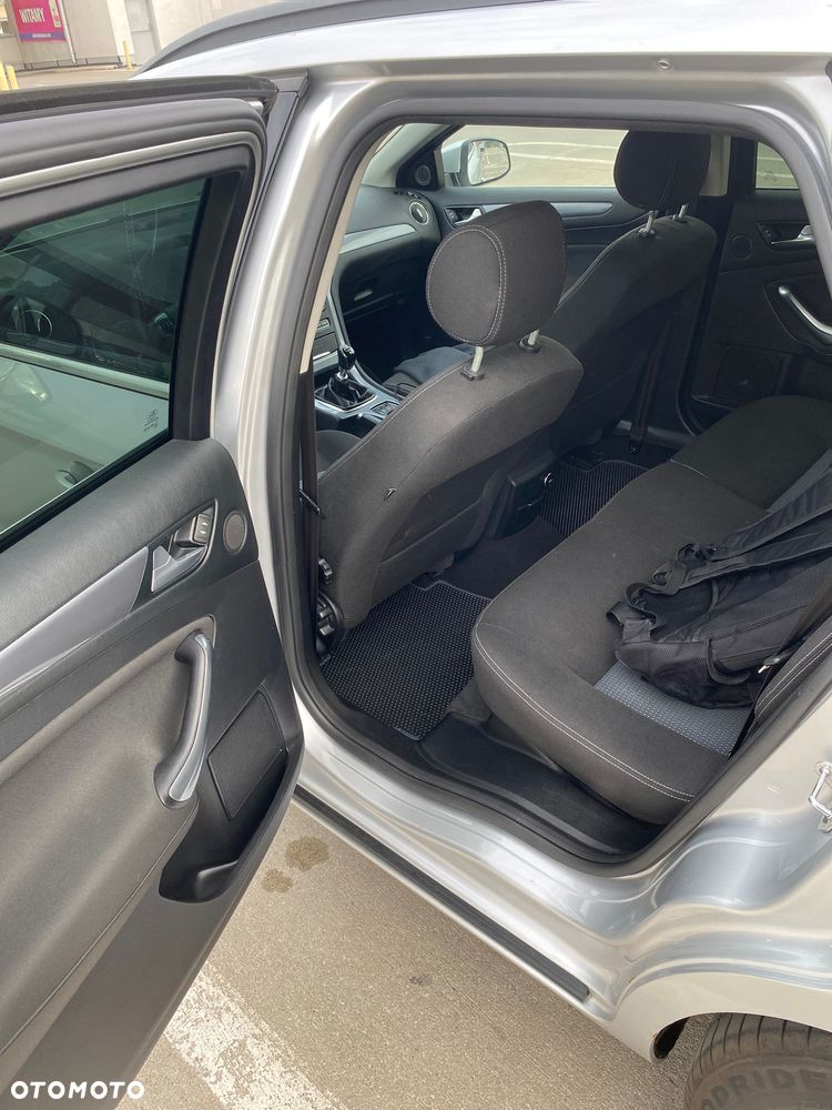 Ford Mondeo 2.0 TDCi Platinium X Plus (Titanium) - 9