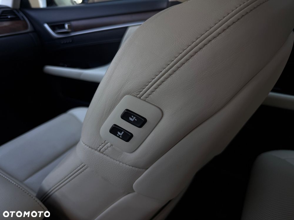 Lexus GS 450h Prestige - 22