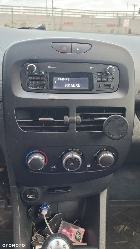 Renault Clio 1.5 dCi Authentique - 4