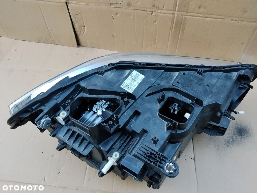 Lampa Lewa Full LED BMW X1 F48 przed lift Europa - 3