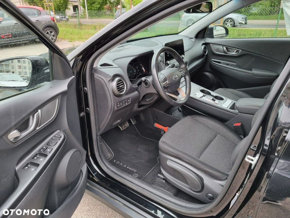 Hyundai Kona - 9