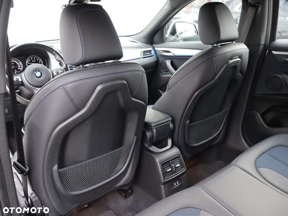 BMW X2 sDrive18i - 16