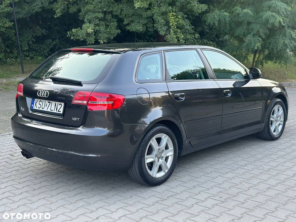 Audi A3 Sportback - 7