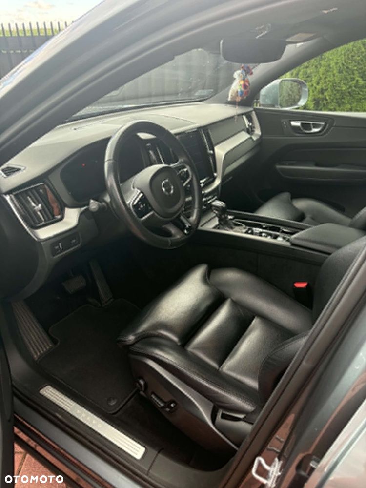 Volvo XC 60 D5 AWD Inscription - 3