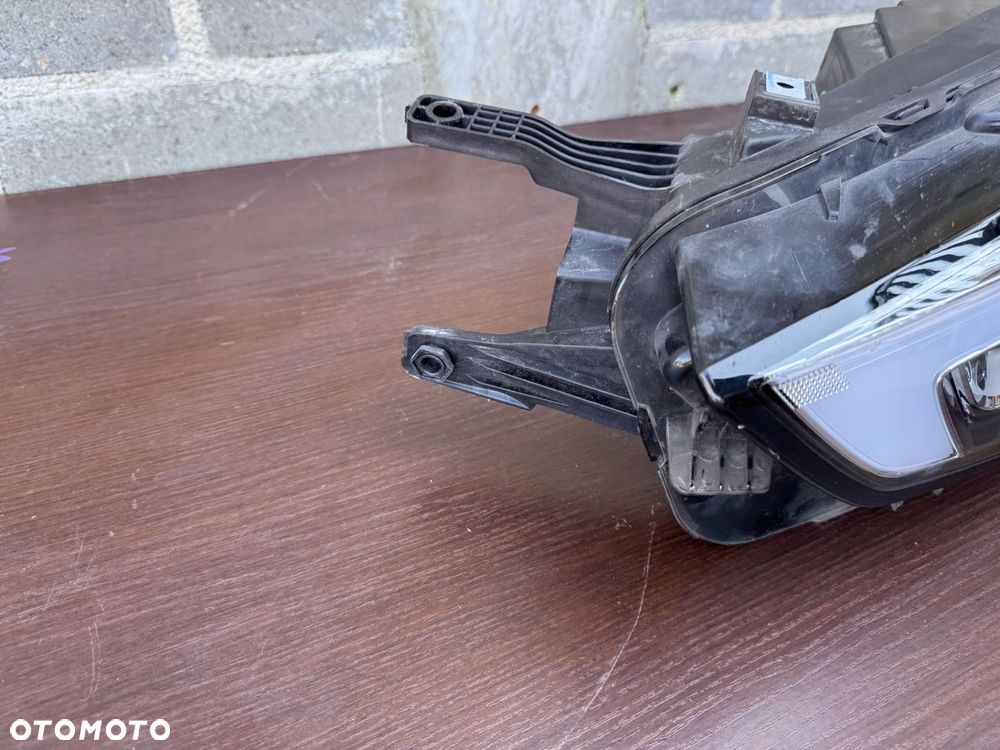 MG ZS LIFT FULL LED LAMPA LEWA PRZEDNIA 10550753 ŁADNA - 7