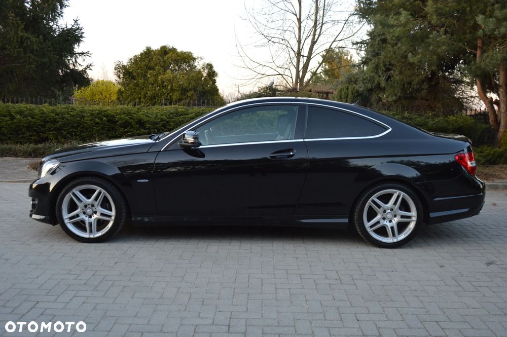 Mercedes-Benz Klasa C 180 BlueEFFICIENCY - 8