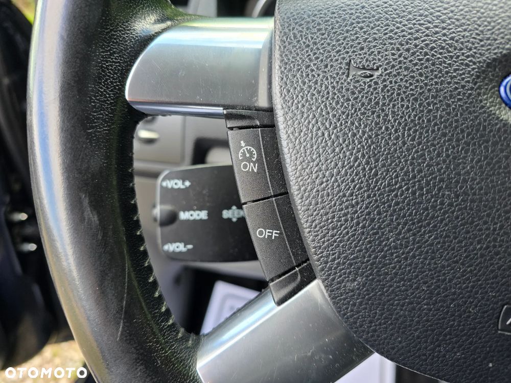 Ford Kuga 2.0 TDCi 2x4 Trend - 26