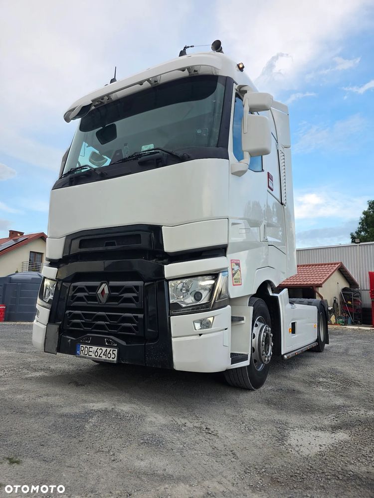 Renault T