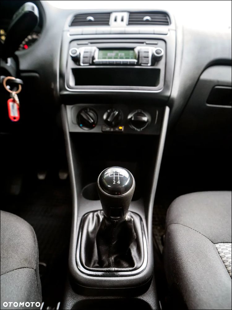 Volkswagen Polo - 25