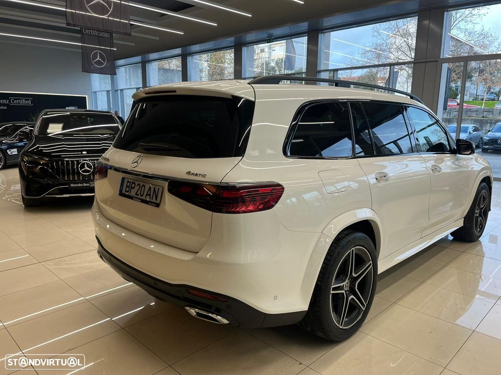 Mercedes-Benz GLS 450 d 4Matic - 11