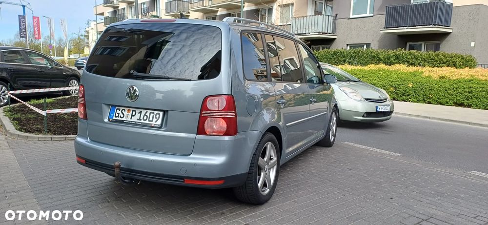Volkswagen Touran 1.4 TSI Comfortline - 7
