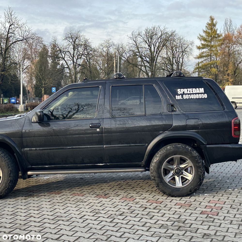 Nissan Pathfinder 3.5 V6 - 3