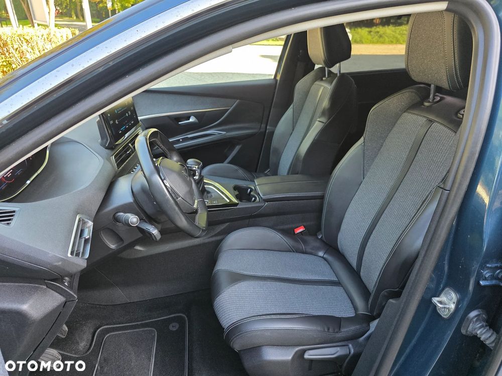 Peugeot 5008 1.5 BlueHDi Allure S&S - 14