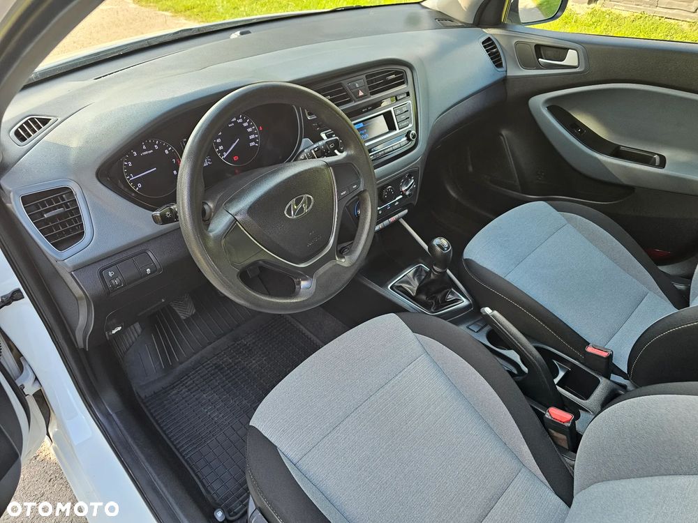 Hyundai i20 1.2 Select - 9