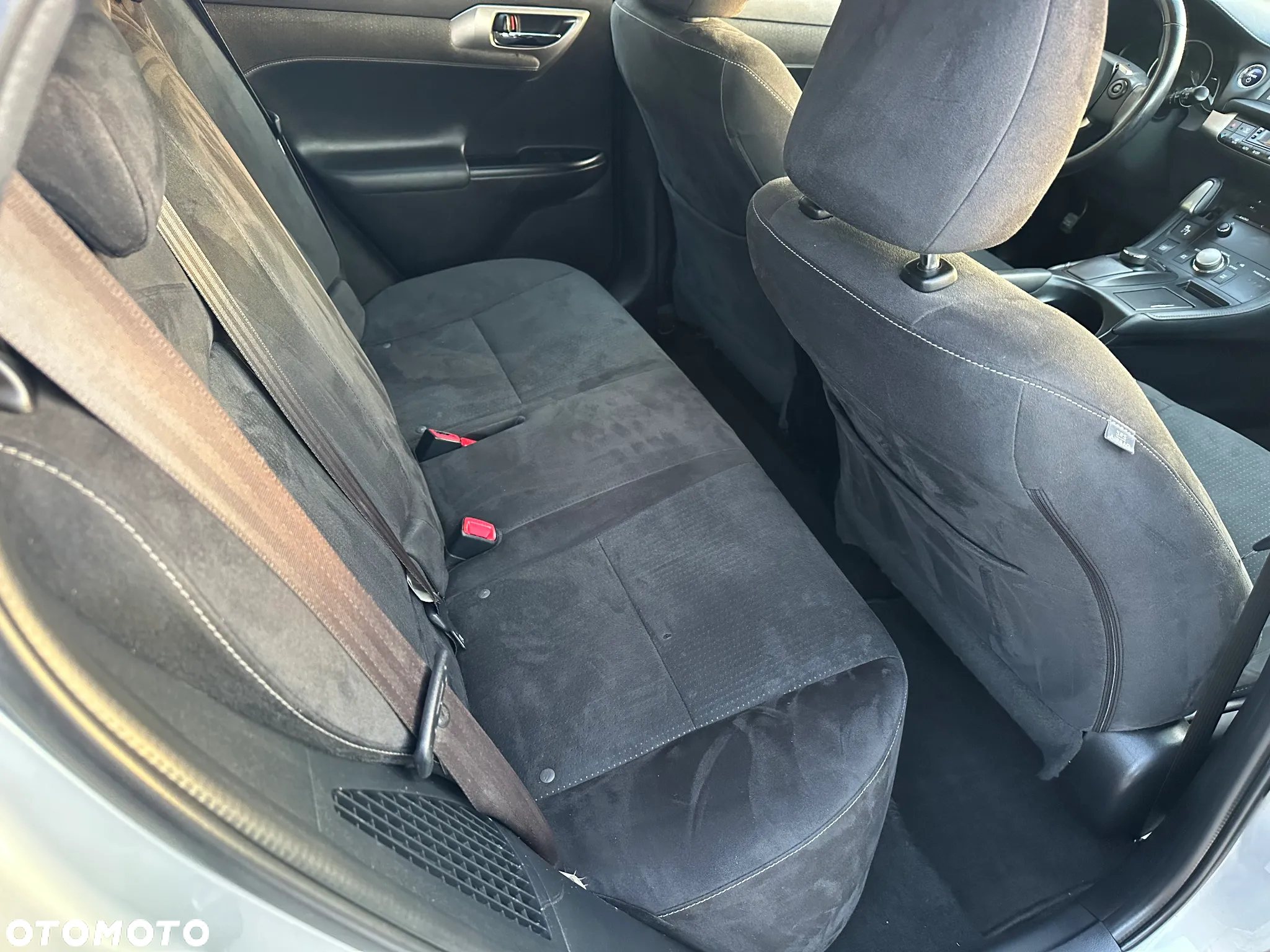 Lexus CT 200h - 27
