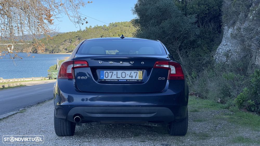 Volvo S60 2.0 D3 Momentum - 5