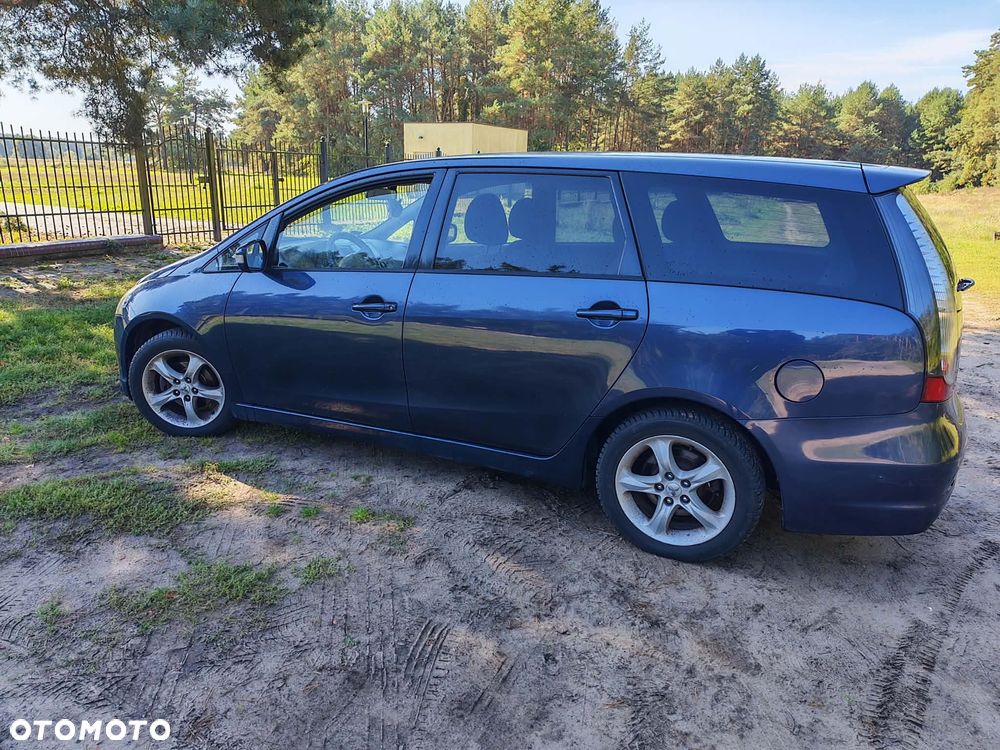 Mitsubishi Grandis 2.4 Intense - 2
