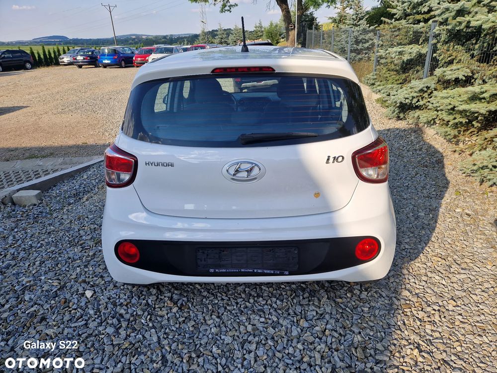 Hyundai i10 1.1 Automatik Style - 6
