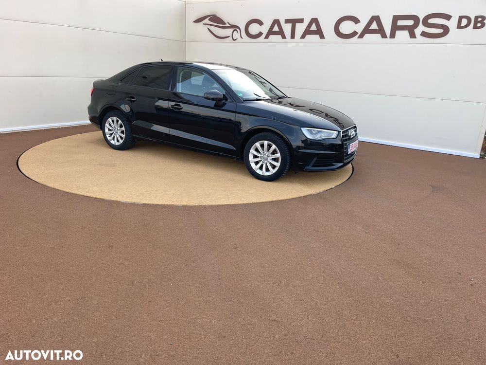 Audi A3 1.6 TDI (clean diesel) S tronic Ambiente - 22