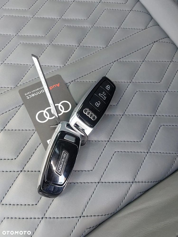 Audi Q8 ver-e--tron-55-114kwh-quattro-s-line - 15