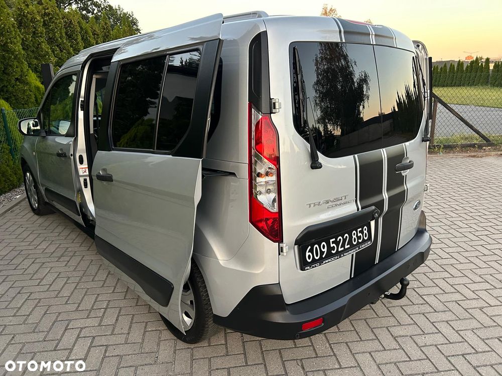 Ford Tourneo Connect Grand - 9