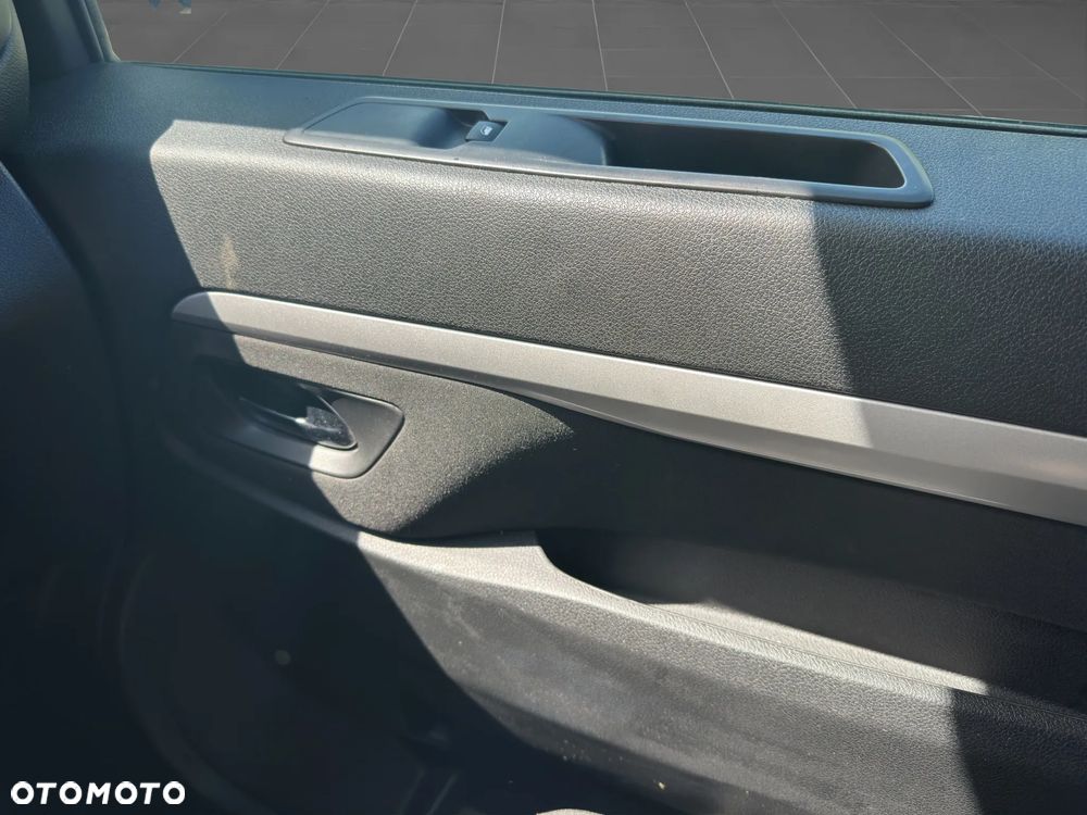 Opel Zafira - 17
