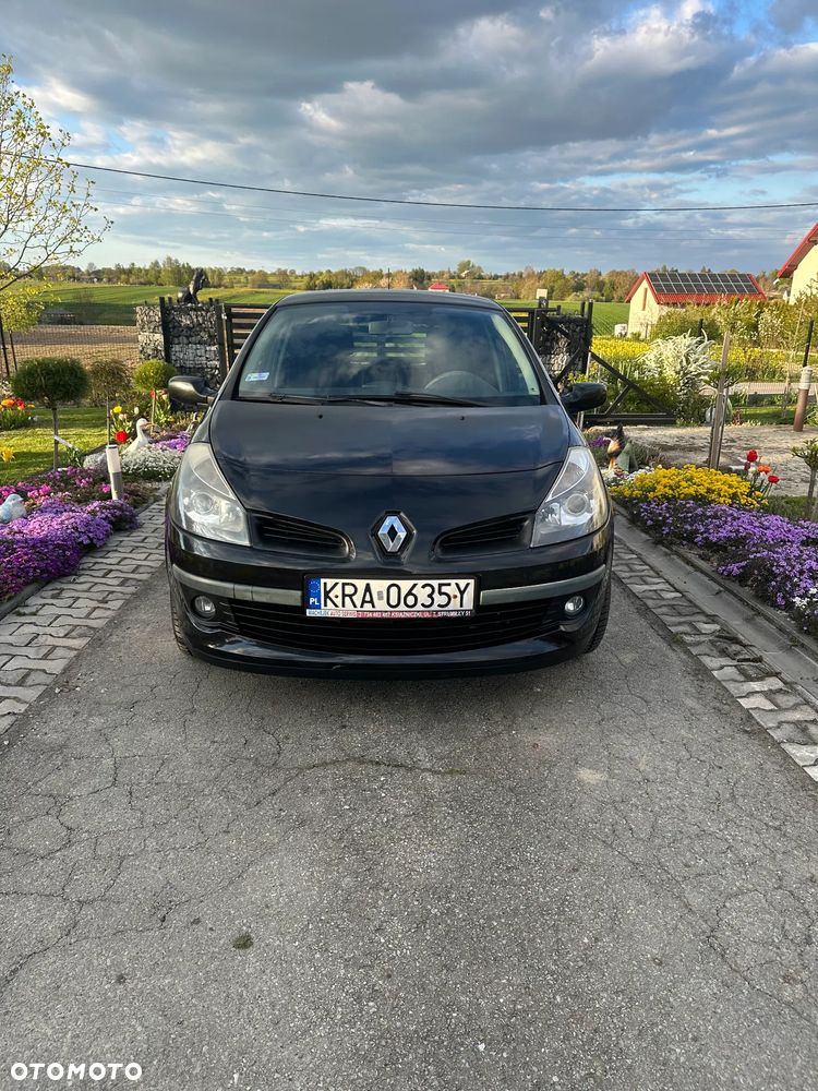Renault Clio 1.2 16V Authentique - 2