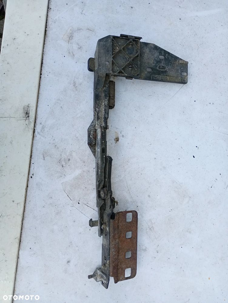 Mercedes 124 prowadnica szyberdachu 1247820612 - 3