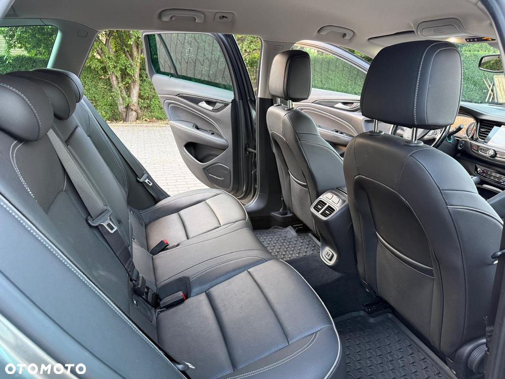Opel Insignia 2.0 CDTI automatik Business Innovation - 34