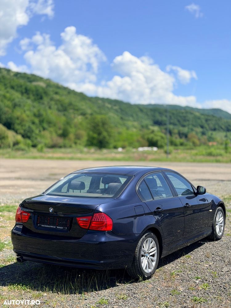 BMW Seria 3 320d DPF - 6