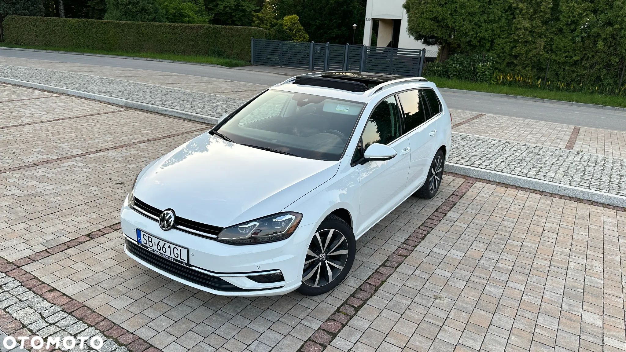 Volkswagen Golf Alltrack 1.8 TSI 4Motion BlueMotion Techn DSG - 1