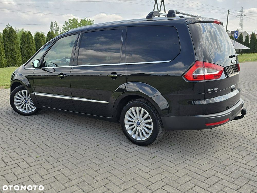 Ford Galaxy - 12
