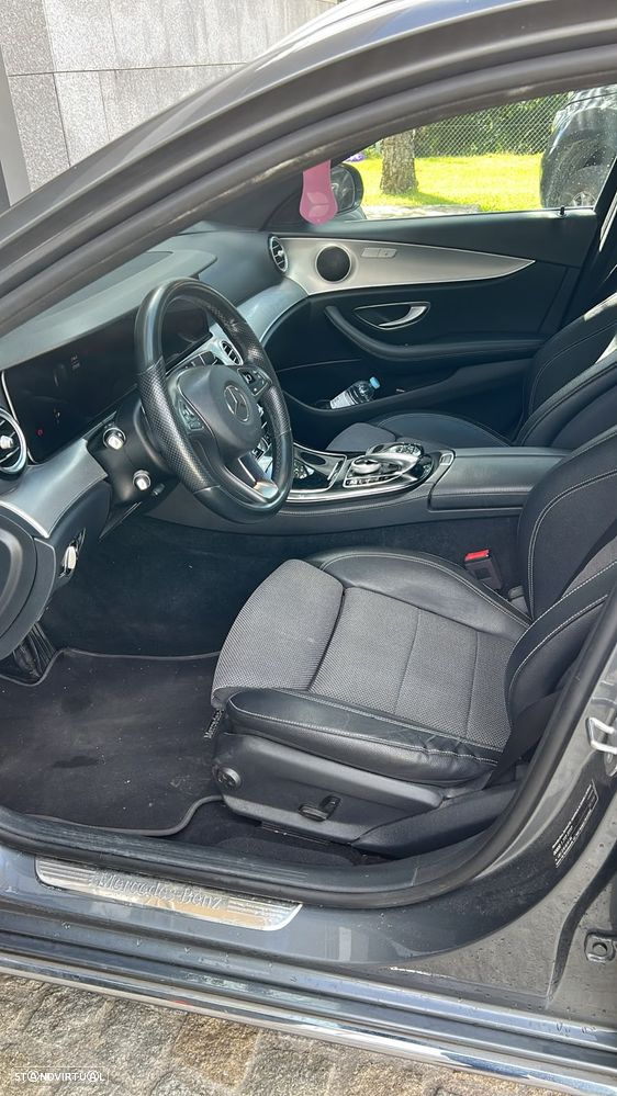 Mercedes-Benz E 220 - 14