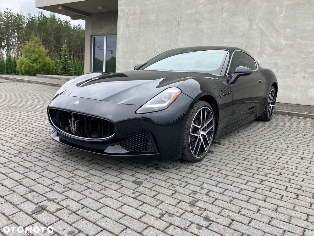 Maserati GranTurismo Modena - 1