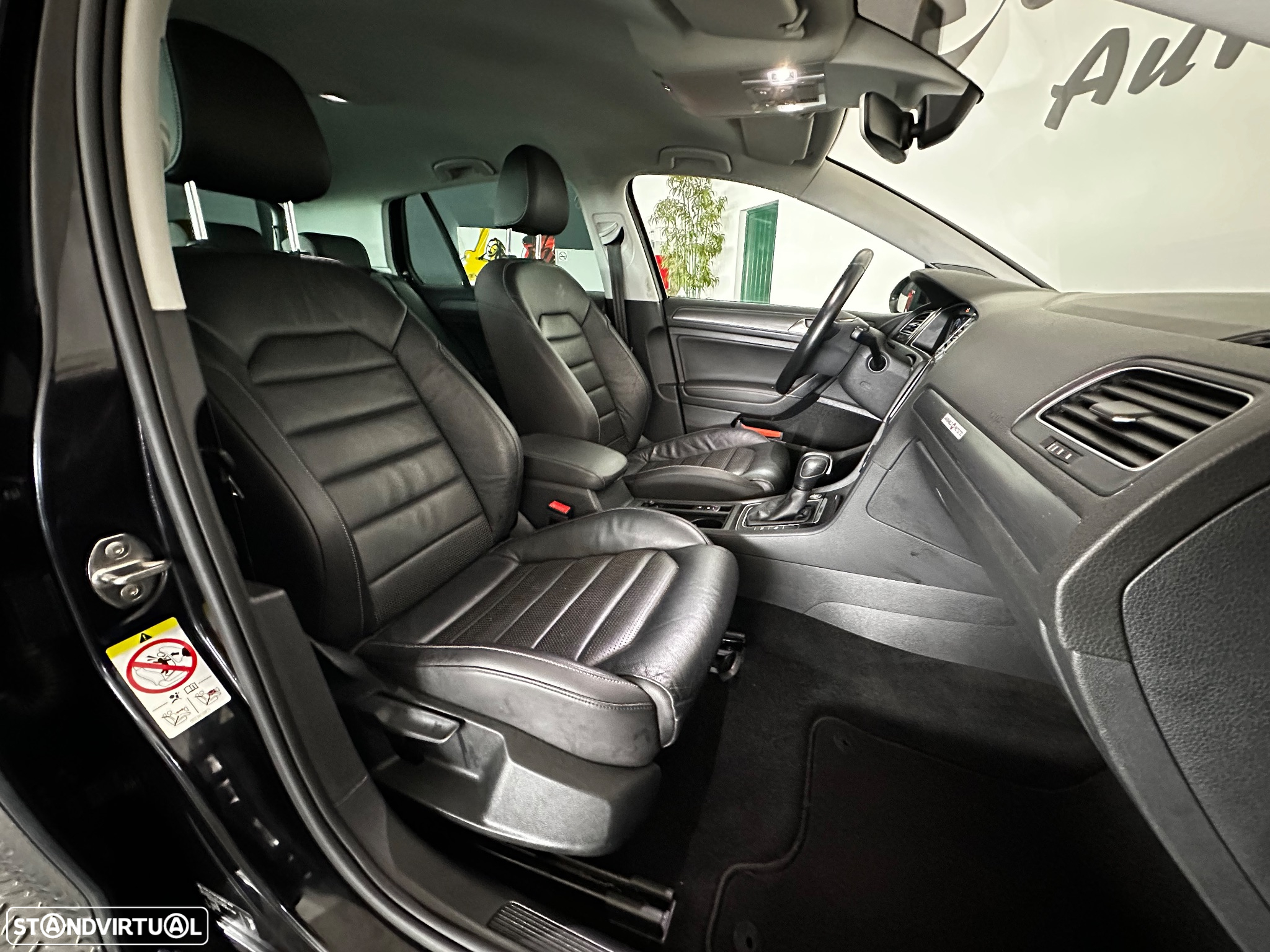 VW e-Golf Standard - 27